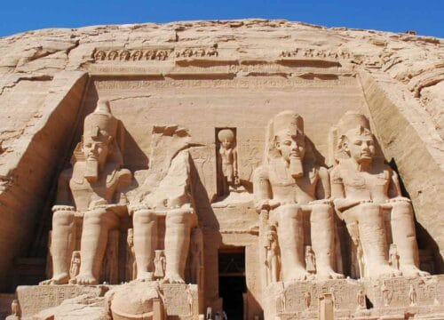 Besuchen Sie Abu Simbel auf Ihrer Reise nach Ägypten